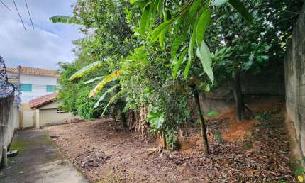 Terreno à venda na Rua Cornélia Silva, Belvedere, Divinópolis