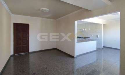 Apartamento à venda no bairro Ipiranga, 3 quartos, 1 suíte e 1 vaga.