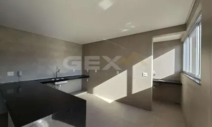 Apartamento à venda no centro, 3 quartos, 2 suítes e 3 vagas.