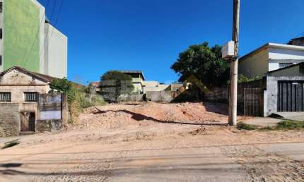 Terreno em condomínio fechado à venda na Rua Gonçalves Dias, 284, Porto Velho, Divinópolis