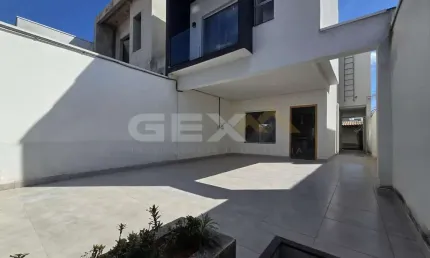 Casa à Venda no Bairro Santa Marta - Divinópolis MG