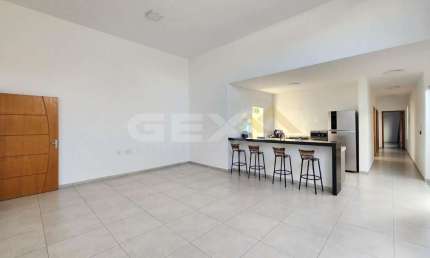 Casa à venda no bairro Geraldo Pereira, 3 quartos sendo 1 suíte.