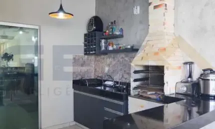 Casa com 3 quartos à venda na Rua Safari, 665, São Luís, Divinópolis