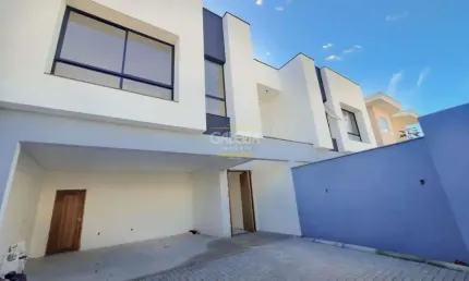 Sobrado geminado no iririú com 3 quartos para venda, 222 m²