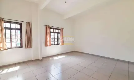 Sala comercial no centro com 0 quartos para locação, 109 m²