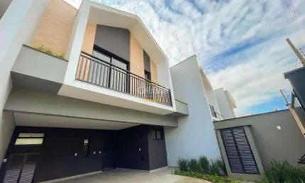 Casa com 3 quartos à venda no Saguaçu, Joinville 