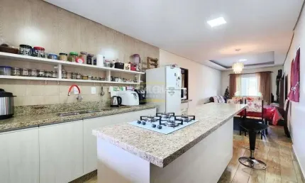 CASA no PETRÓPOLIS com 2 quartos para VENDA, 142 m²