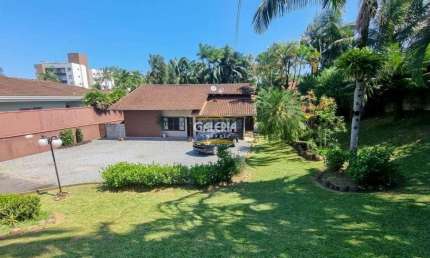 Casa com 4 quartos à venda no Glória, Joinville 