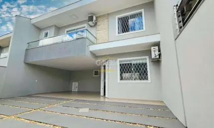 Sobrado geminado no saguaçú com 3 quartos para venda, 138 m²