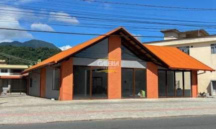 SALA COMERCIAL no CENTRO (PIRABEIRABA) com 0 quartos para LOCAÇÃO, 46 m²