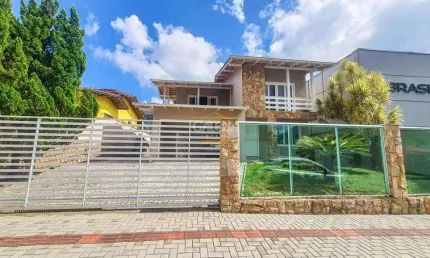 CASA no SANTO ANTÔNIO com 3 quartos para VENDA, 267 m²