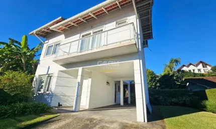 Casa com 5 quartos à venda no Glória, Joinville 