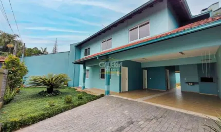 CASA no BOM RETIRO com 5 quartos para LOCAÇÃO, 219 m²