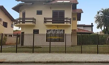 Casa com 4 quartos à venda no América, Joinville 