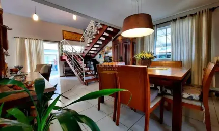 SOBRADO no FLORESTA com 5 quartos para VENDA, 300 m²