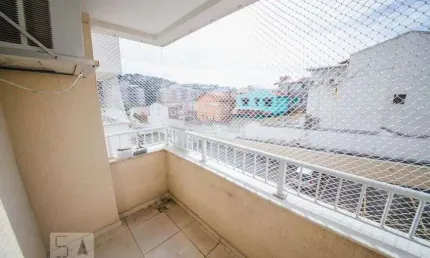 Excelente Apartamento no Condomínio Portal de Pendotiba em Niterói