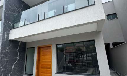 Excelente Casa para Locação em Piratininga - Niteroi