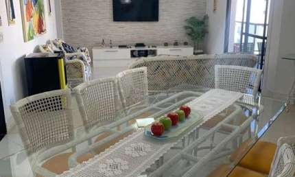 Apartamento para Venda em Guarujá, Pitangueiras, 4 dormitórios, 4 suítes, 5 banheiros, 2 vagas