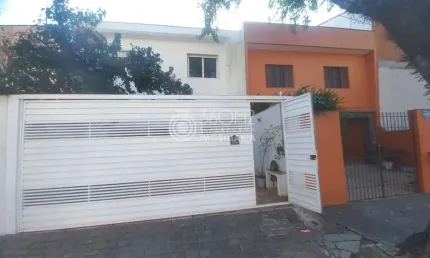 Sobrado para Venda em São Caetano do Sul, Olímpico, 4 dormitórios, 1 suíte, 3 banheiros, 4 vagas