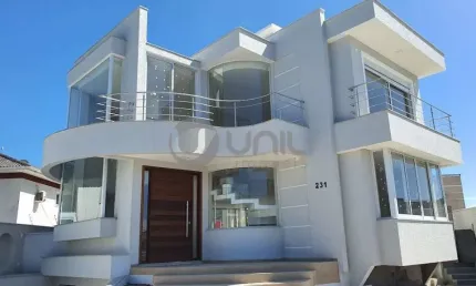 Casa com 4 quartos à venda na Avenida das Constelações, 231, São João do Rio Vermelho, Florianópolis por R$ 2.490.000