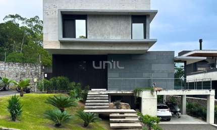 Casa em condomínio fechado com 3 quartos à venda no Cacupé, Florianópolis , 541 m2 por R$ 7.180.000