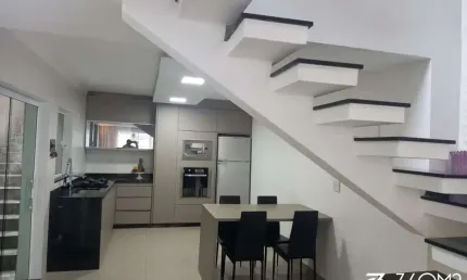 Sobrado para Venda em Santo André, Vila Sacadura Cabral, 2 dormitórios, 2 suítes, 4 banheiros, 2 vagas