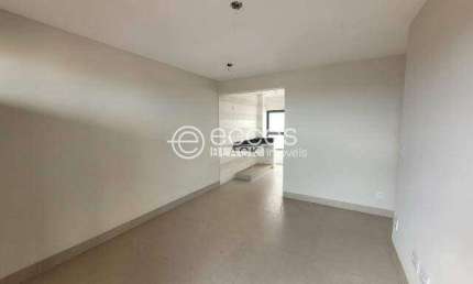 Apartamento para aluguel, 3 quartos, 1 suíte, 1 vaga, Umuarama - Uberlândia/MG