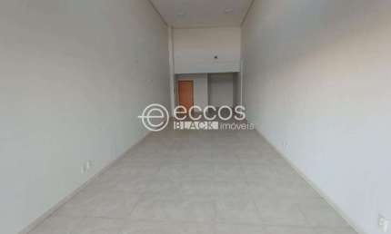 Ponto comercial para alugar na Avenida Rondon Pacheco, --, Tabajaras, Uberlândia