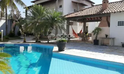 Casa para aluguel, 5 quartos, 5 suítes, 8 vagas, Cidade Jardim - Uberlândia/MG