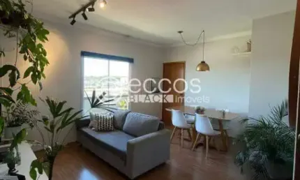 Apartamento à venda, 2 quartos, 1 suíte, 1 vaga, Santa Mônica - Uberlândia/MG