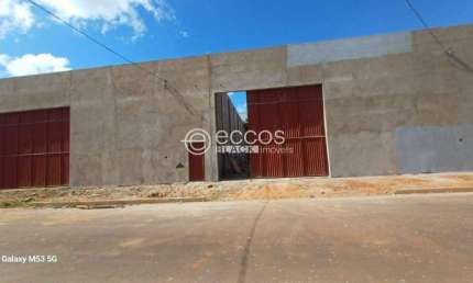 Barracão / Galpão / Depósito para alugar na Rua Mário Quintana, --, Novo Mundo, Uberlândia
