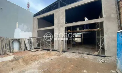 Barracão / Galpão / Depósito para alugar na Avenida Cesário Alvim, --, Centro, Uberlândia