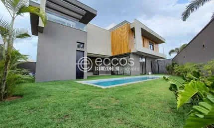 Casa em condomínio à venda, 4 quartos, 4 suítes, 2 vagas, Nova Uberlândia - Uberlândia/MG