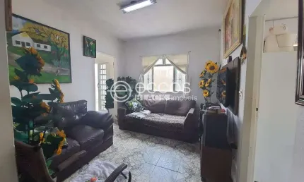 Casa à venda, 3 quartos, 2 vagas, alto umuarama - uberlândia/mg
