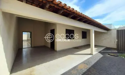 Casa à venda, 3 quartos, 1 suíte, 2 vagas, Jardim Patrícia - Uberlândia/MG