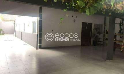 Casa à venda, 3 quartos, 1 suíte, 2 vagas, Jardim Europa - Uberlândia/MG