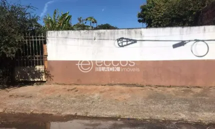 Terreno à venda na Rua Adélia Miguel Abrahão, --, Alto Umuarama, Uberlândia