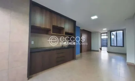 Casa à venda, 3 quartos, 1 suíte, 3 vagas, Quinta Alto Umuarama - Uberlândia/MG