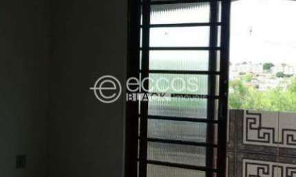 Apartamento à venda, 2 quartos, 1 suíte, 1 vaga, Jardim Brasília - Uberlândia/MG