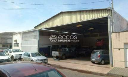 Barracão à venda, 1 quarto, Umuarama - Uberlândia/MG
