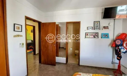 Apartamento à venda, 4 quartos, 1 suíte, 2 vagas, Santa Maria - Uberlândia/MG