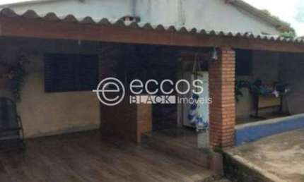Chácara à venda, 2 quartos, 6 vagas, Morada Nova - Uberlândia/MG