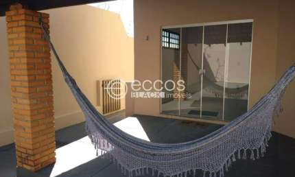 Casa à venda, 3 quartos, 3 suítes, 3 vagas, Vigilato Pereira - Uberlândia/MG