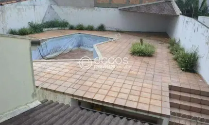 Casa à venda, 3 quartos, 1 suíte, 4 vagas, City Uberlândia - Uberlândia/MG