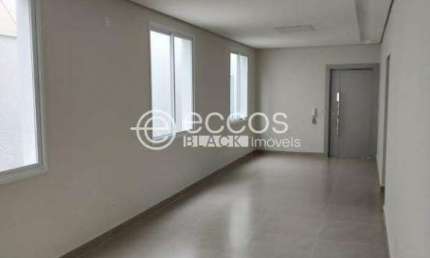 Casa à venda, 4 quartos, 2 suítes, 3 vagas, Cidade Jardim - Uberlândia/MG