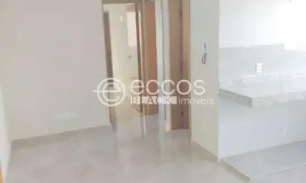 Apartamento à venda, 2 quartos, 1 suíte, 1 vaga, Martins - Uberlândia/MG