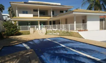 Casa à venda, 4 quartos, 3 suítes, 4 vagas, Morada da Colina - Uberlândia/MG