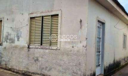 Casa à venda, 3 quartos, 1 vaga, Santa Mônica - Uberlândia/MG