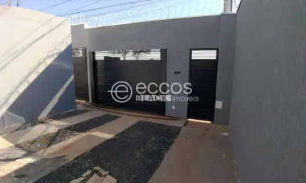 Casa à venda, 3 quartos, 1 suíte, 2 vagas, Jardim Inconfidência - Uberlândia/MG