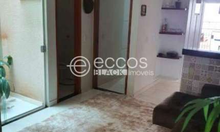 Casa à venda, 2 quartos, 1 suíte, 2 vagas, Jardim Europa - Uberlândia/MG